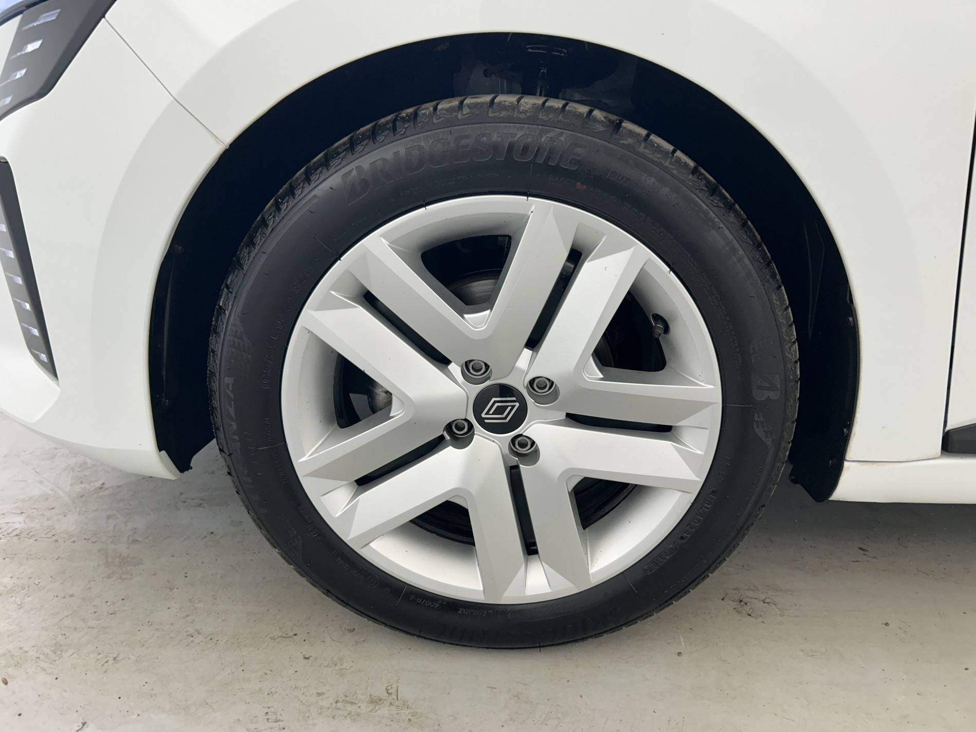 Vente en ligne Renault Clio 5 Clio TCe 90 ch GSR2 au prix de 15 390 €