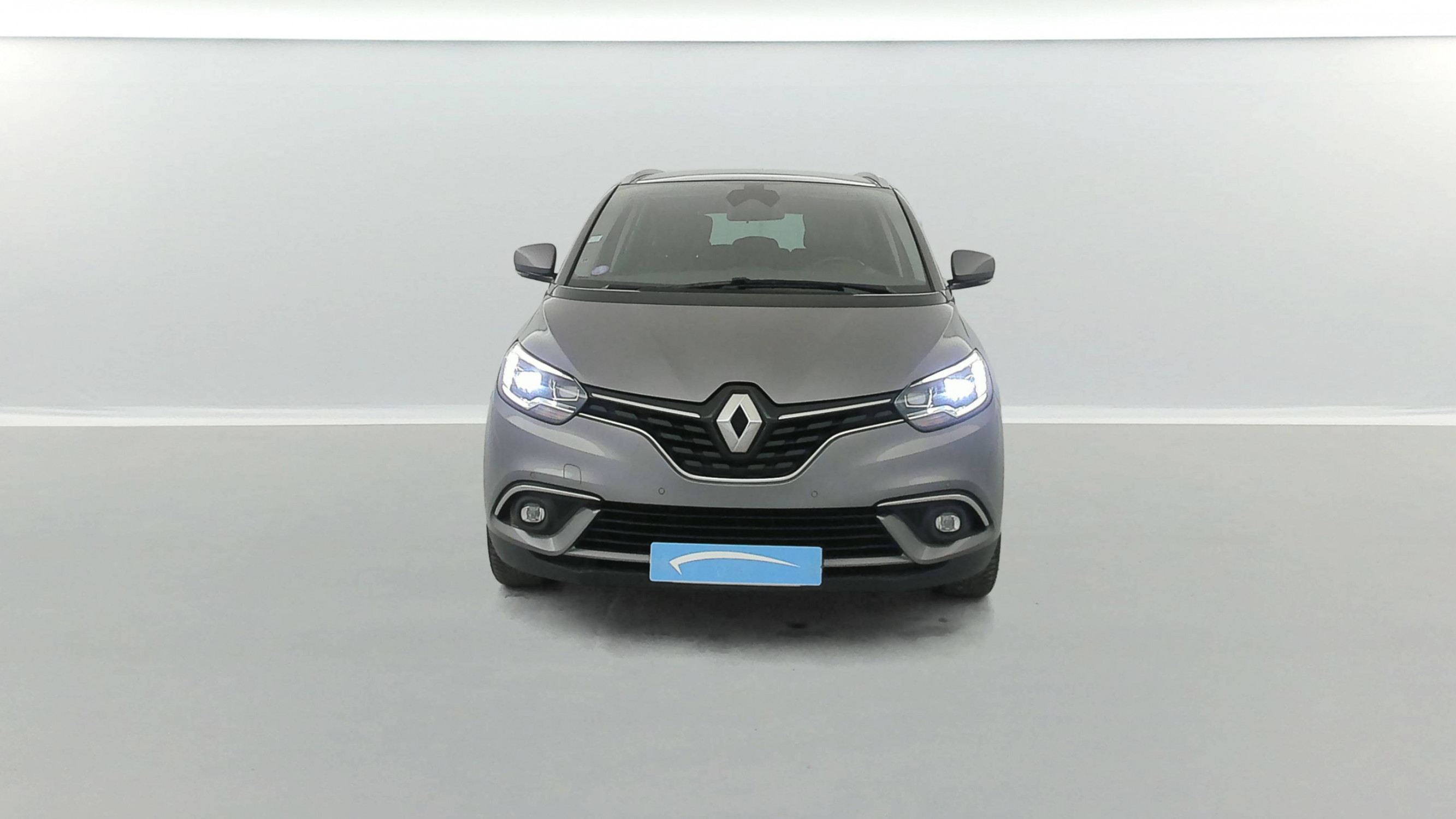 Vente en ligne Renault Grand Scenic 4 Grand Scenic TCe 160 FAP EDC au prix de 17 390 €