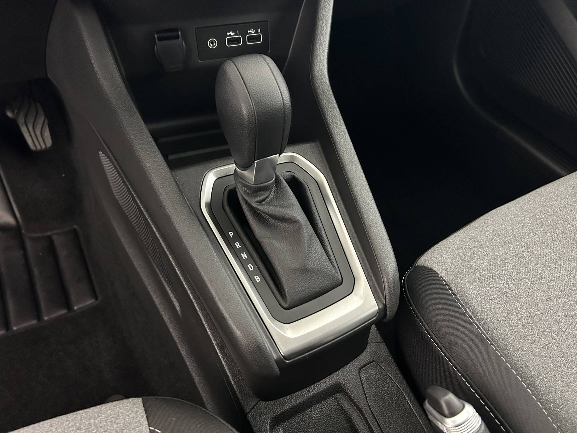 Vente en ligne Renault Clio 5 Clio E-Tech full hybrid 145 ch GSR2 au prix de 19 990 €