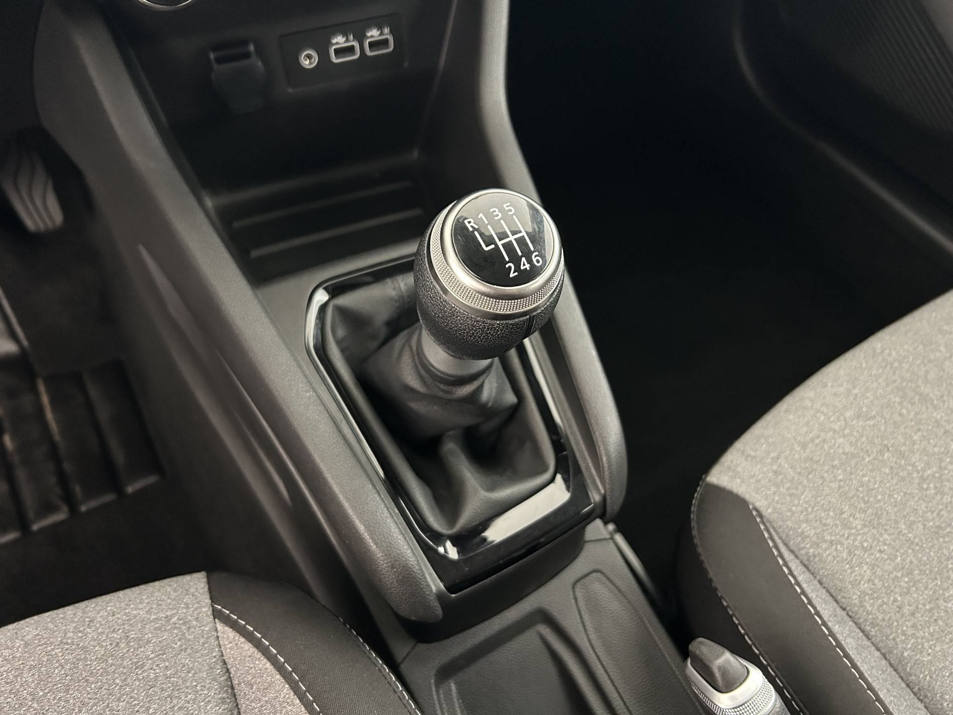 Vente en ligne Renault Clio 5 Clio TCe 90 ch GSR2 au prix de 15 390 €