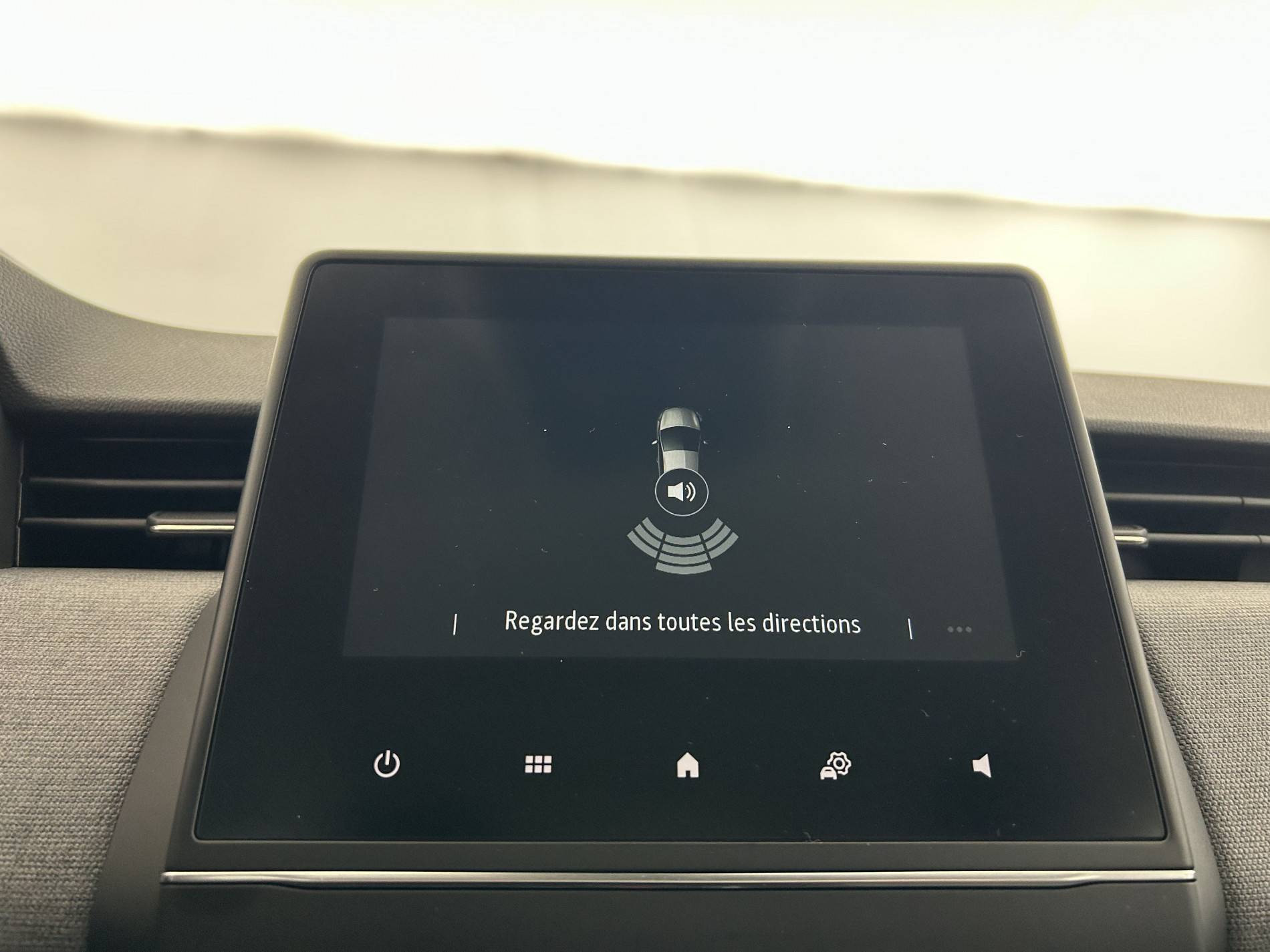 Vente en ligne Renault Clio 5 Clio E-Tech full hybrid 145 ch GSR2 au prix de 19 990 €