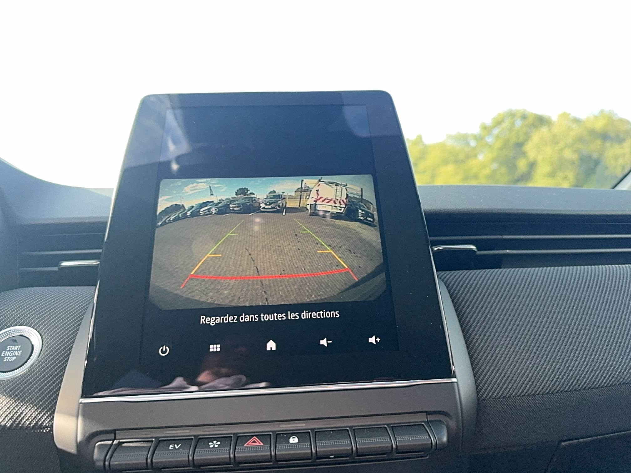 Vente en ligne Renault Clio 5 Clio E-Tech full hybrid 145 ch GSR2 au prix de 27 990 €