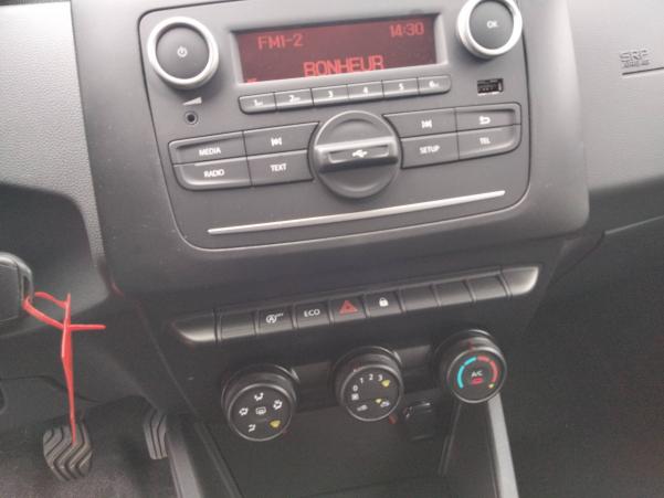 Vente en ligne Dacia Duster  Blue dCi 115 4x2 au prix de 15 990 €