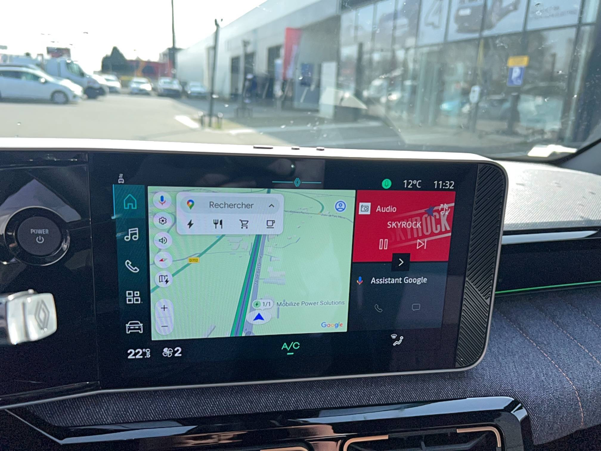 Vente en ligne Renault R4 E-Tech  150 ch autonomie confort au prix de 550 €