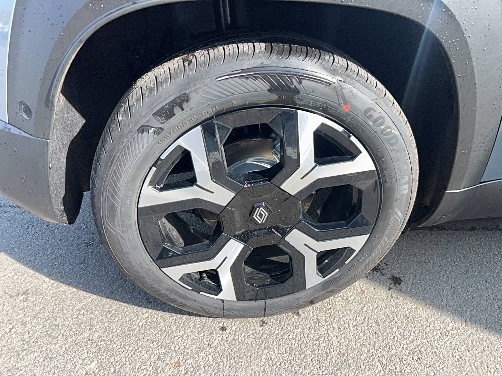 Vente en ligne Renault R4 E-Tech  150 ch autonomie confort au prix de 550 €