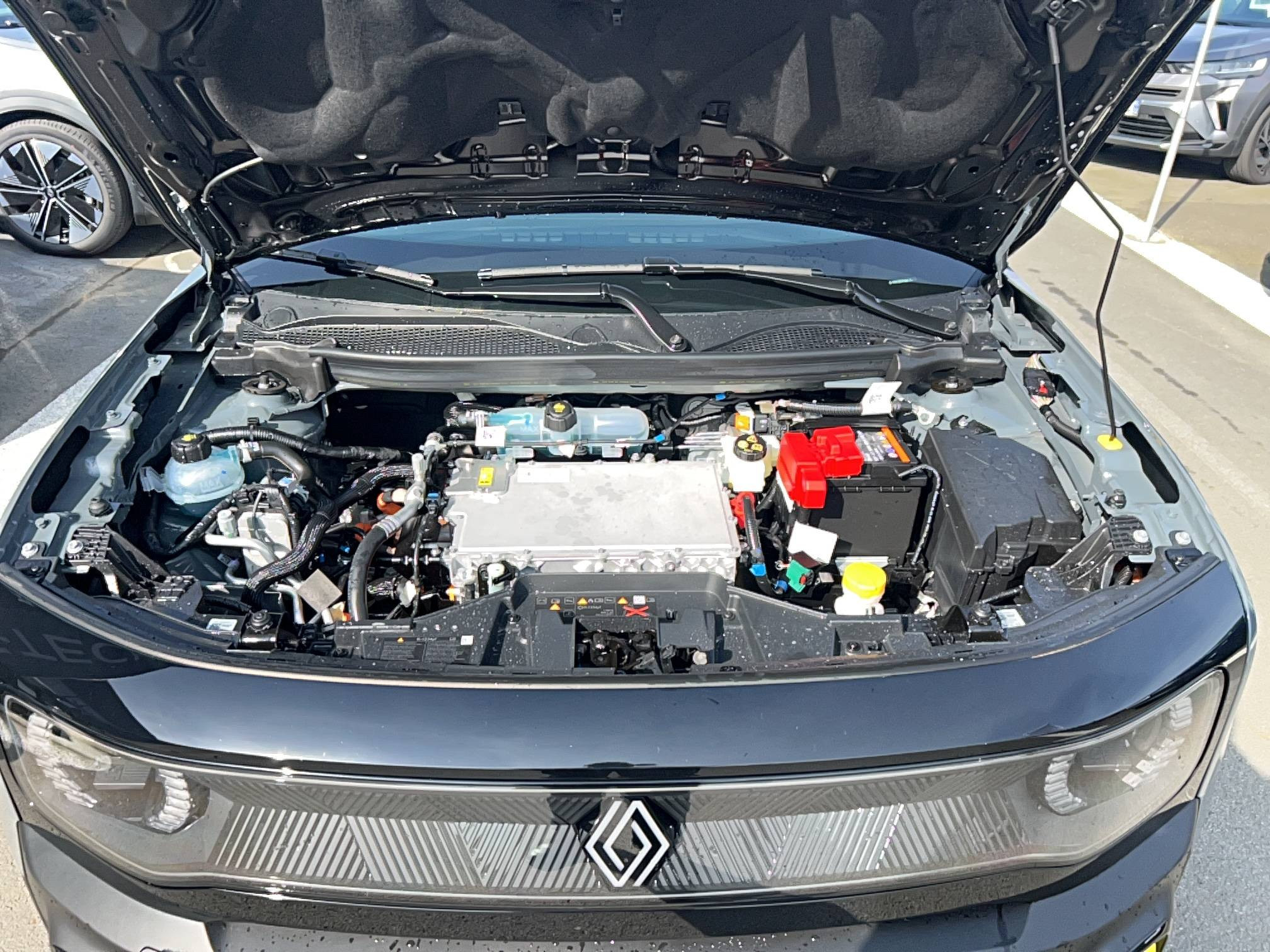 Vente en ligne Renault R4 E-Tech  150 ch autonomie confort au prix de 550 €