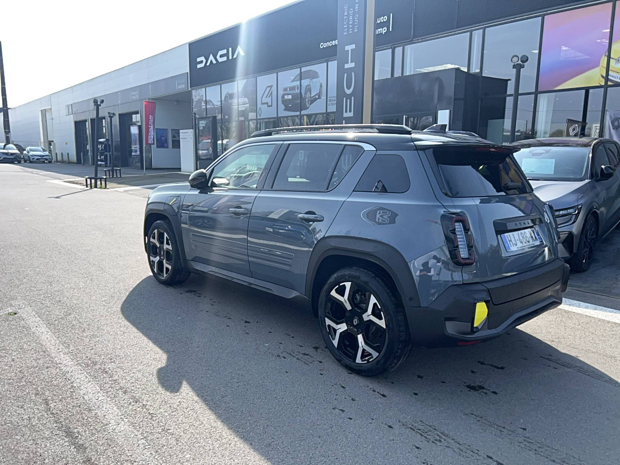 Vente en ligne Renault R4 E-Tech  150 ch autonomie confort au prix de 550 €