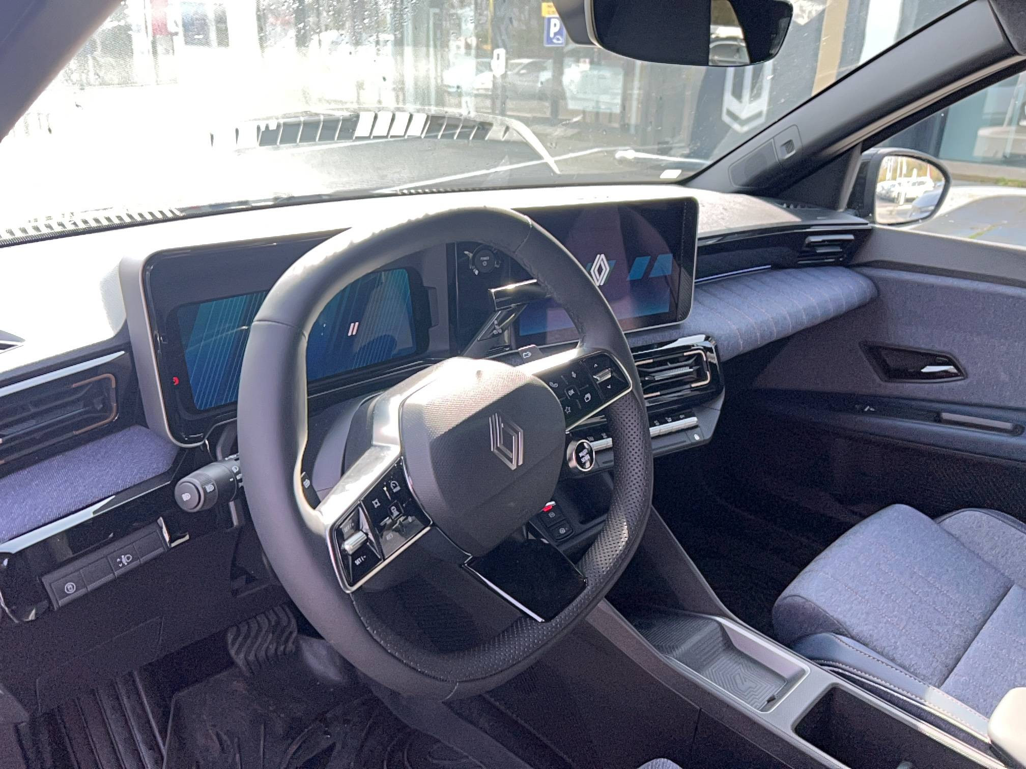 Vente en ligne Renault R4 E-Tech  150 ch autonomie confort au prix de 550 €