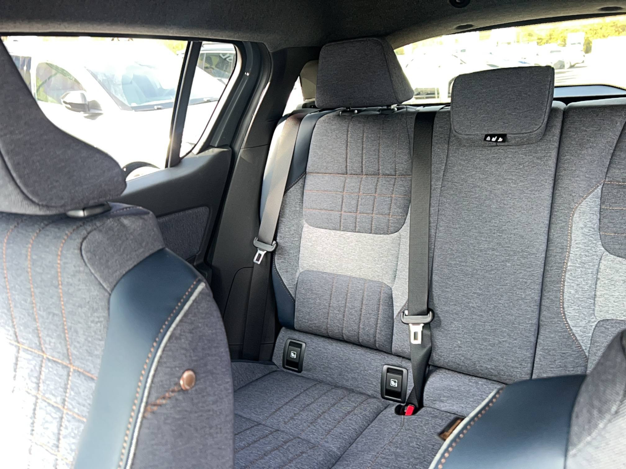 Vente en ligne Renault R4 E-Tech  150 ch autonomie confort au prix de 550 €