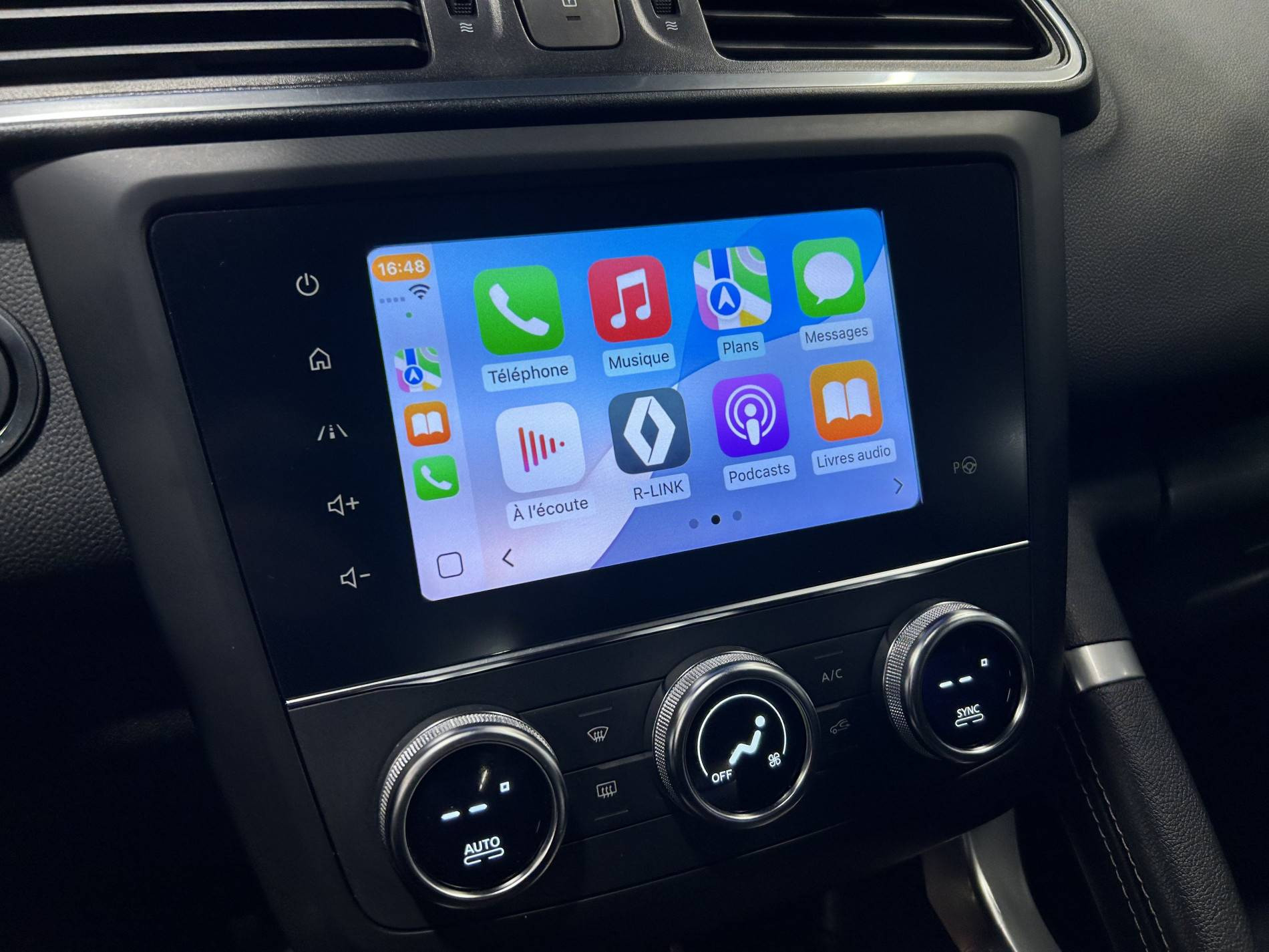 Vente en ligne Renault Kadjar  Blue dCi 115 EDC au prix de 18 290 €