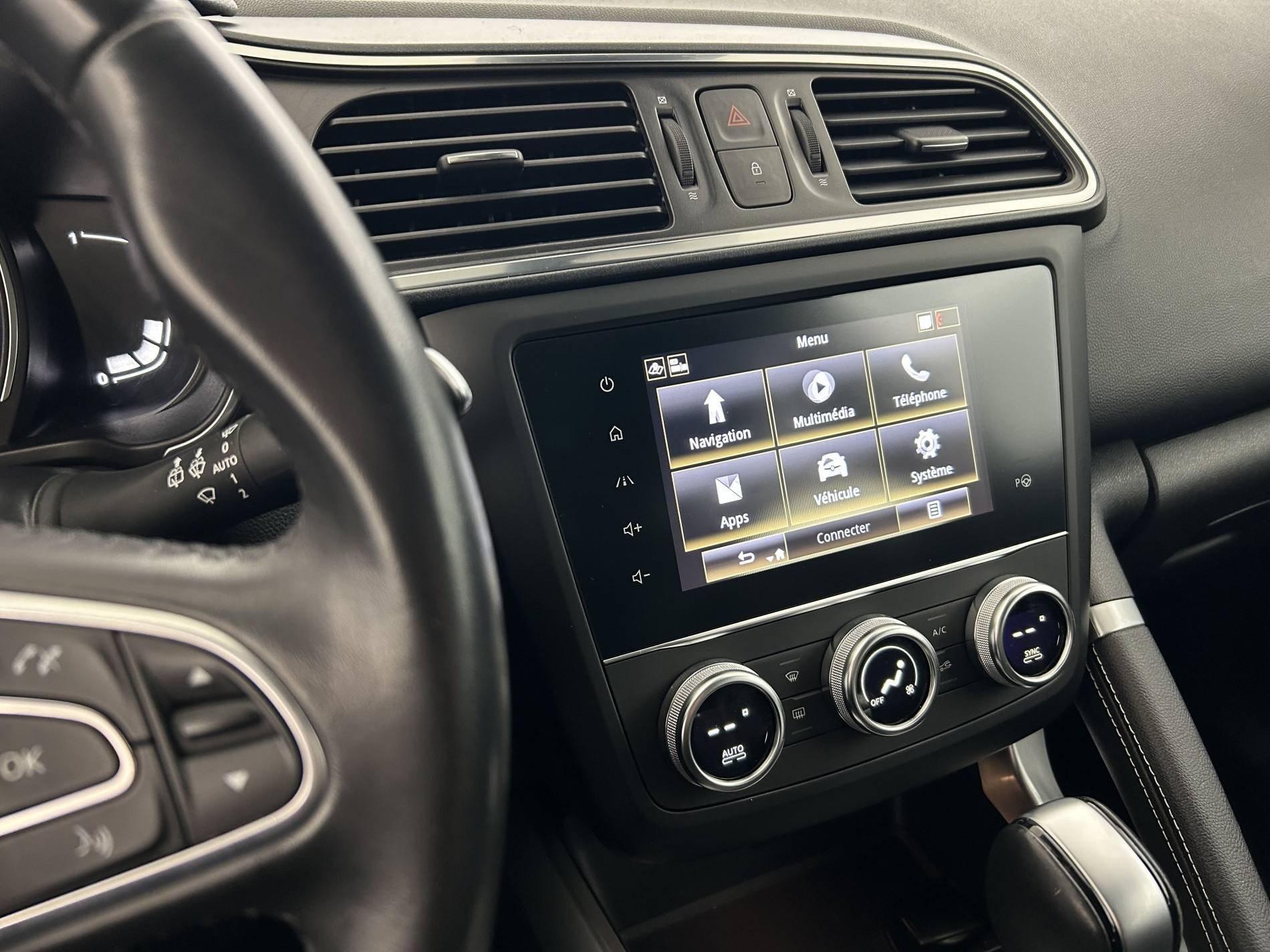 Vente en ligne Renault Kadjar  Blue dCi 115 EDC au prix de 18 290 €