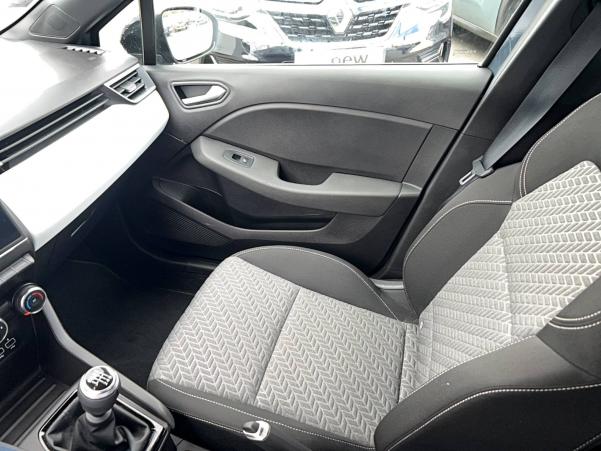 Vente en ligne Renault Clio 5 Clio TCe 90 - 21N au prix de 13 990 €