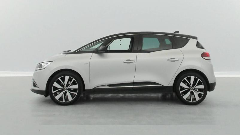 Vente en ligne Renault Scenic 4 Scenic TCe 140 FAP EDC au prix de 18 990 €