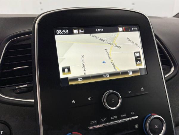 Vente en ligne Renault Scenic 4 Scenic TCe 140 FAP EDC au prix de 18 990 €