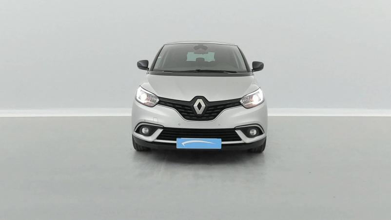 Vente en ligne Renault Scenic 4 Scenic TCe 140 FAP EDC au prix de 18 990 €