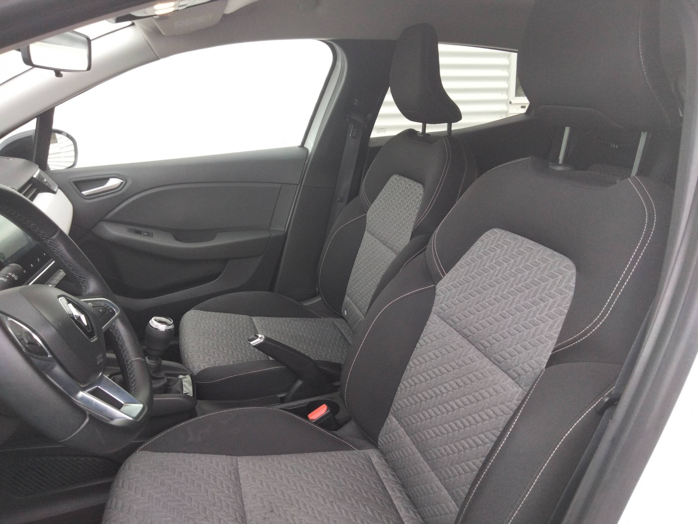 Vente en ligne Renault Clio 5 Clio TCe 100 GPL au prix de 14 390 €