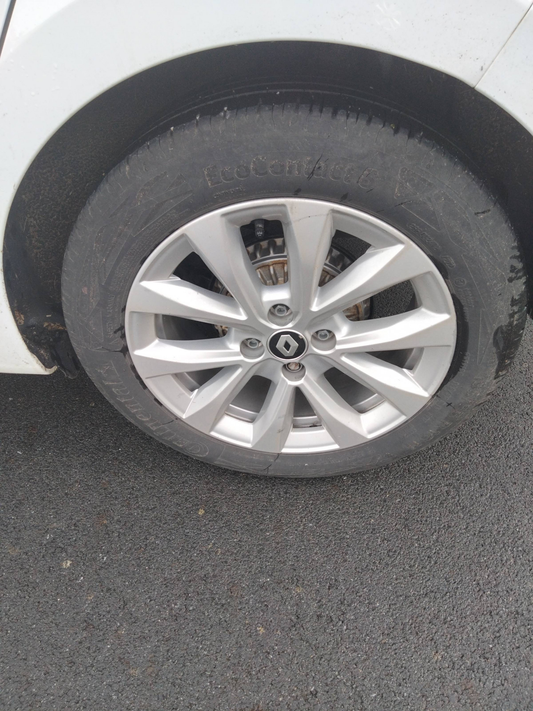 Vente en ligne Renault Clio 5 Clio TCe 100 GPL au prix de 14 390 €