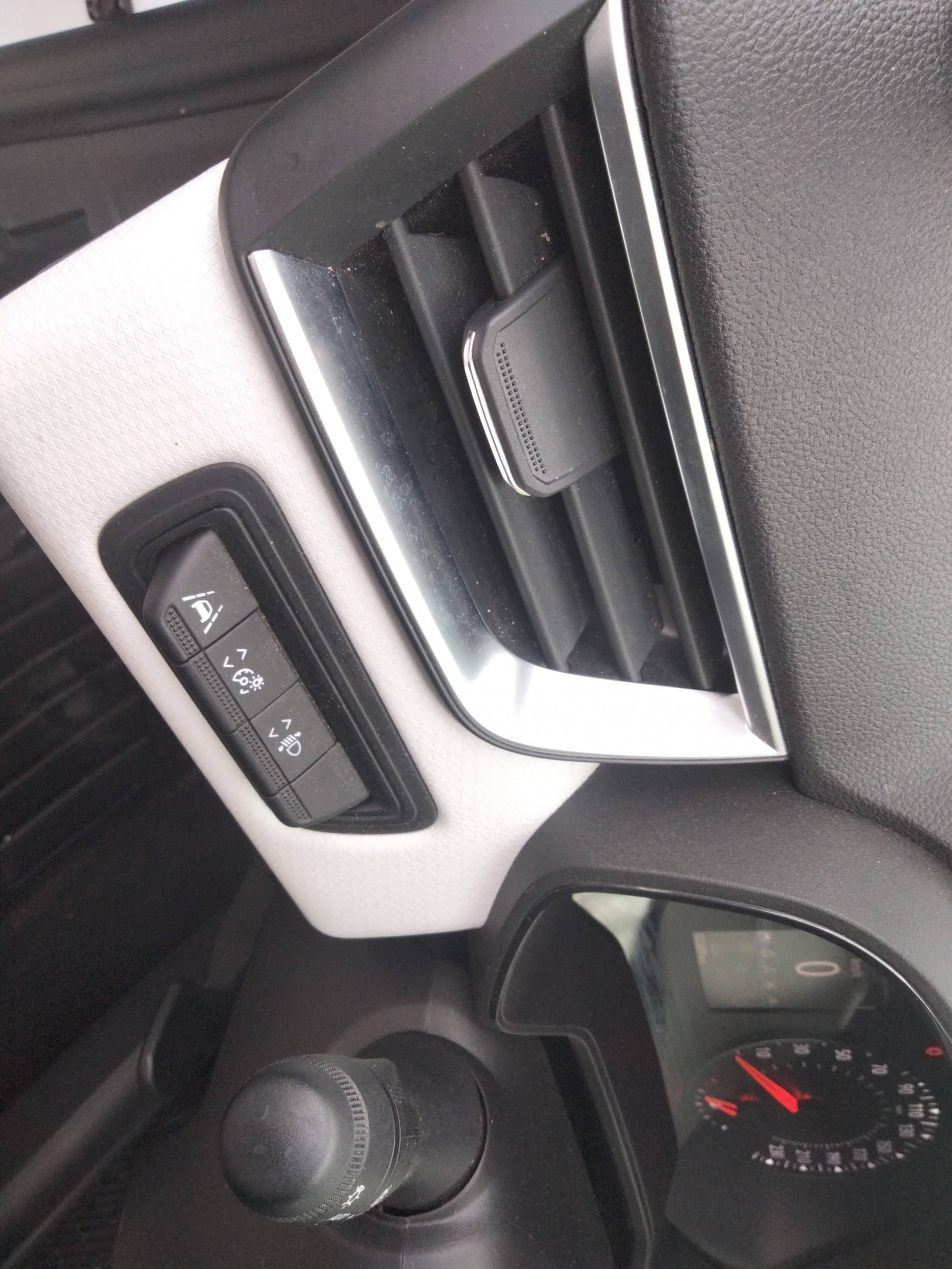 Vente en ligne Renault Clio 5 Clio TCe 100 GPL au prix de 14 390 €