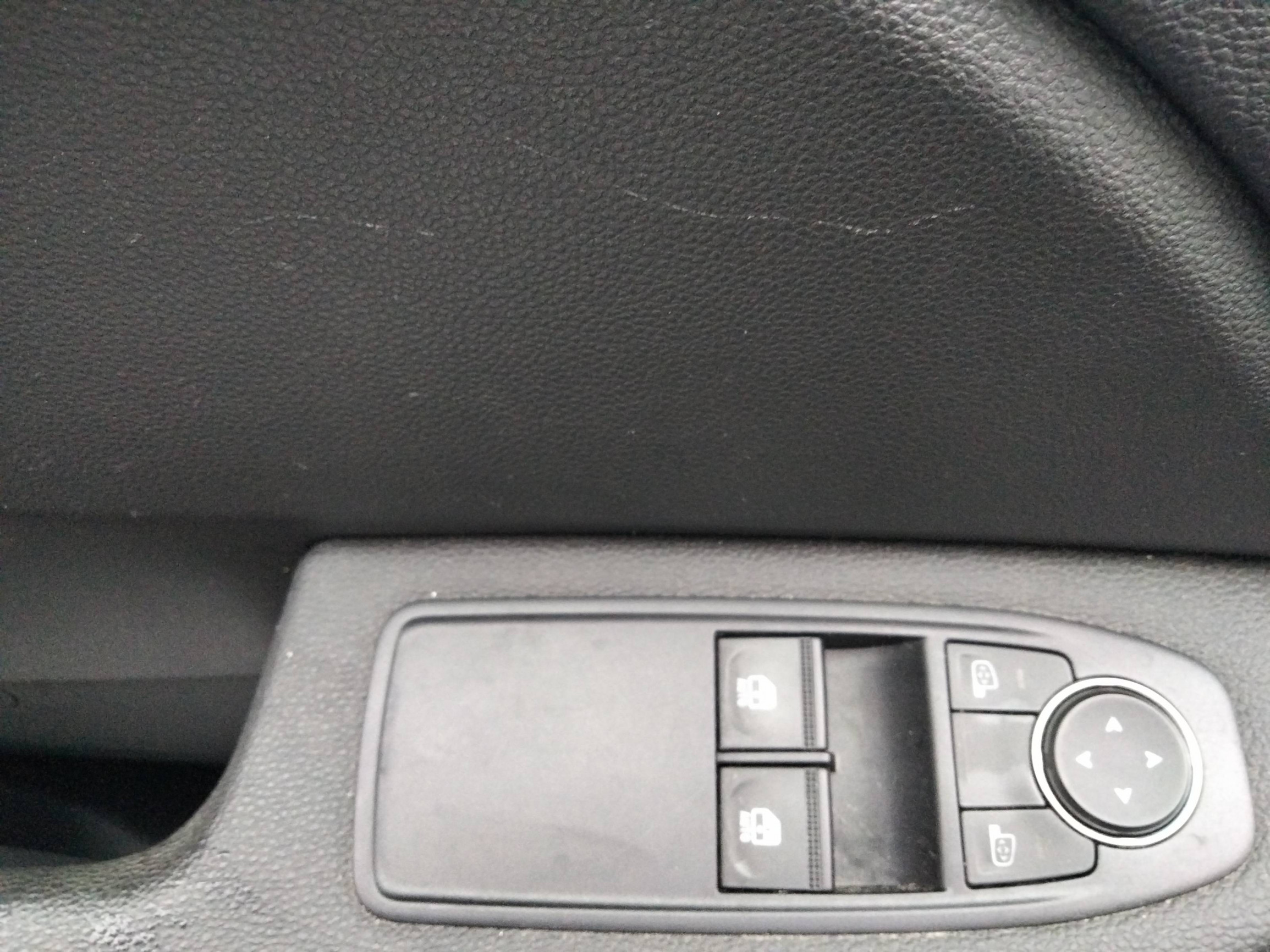 Vente en ligne Renault Clio 5 Clio TCe 100 GPL - 21N au prix de 14 590 €