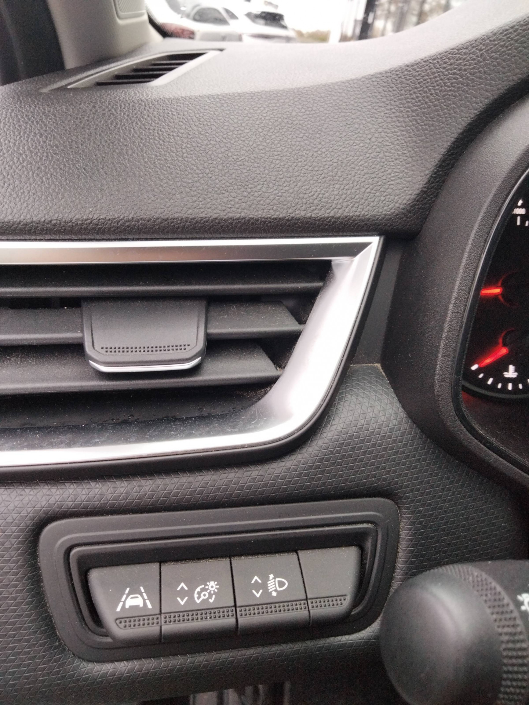 Vente en ligne Renault Clio 5 Clio TCe 100 GPL - 21N au prix de 14 590 €