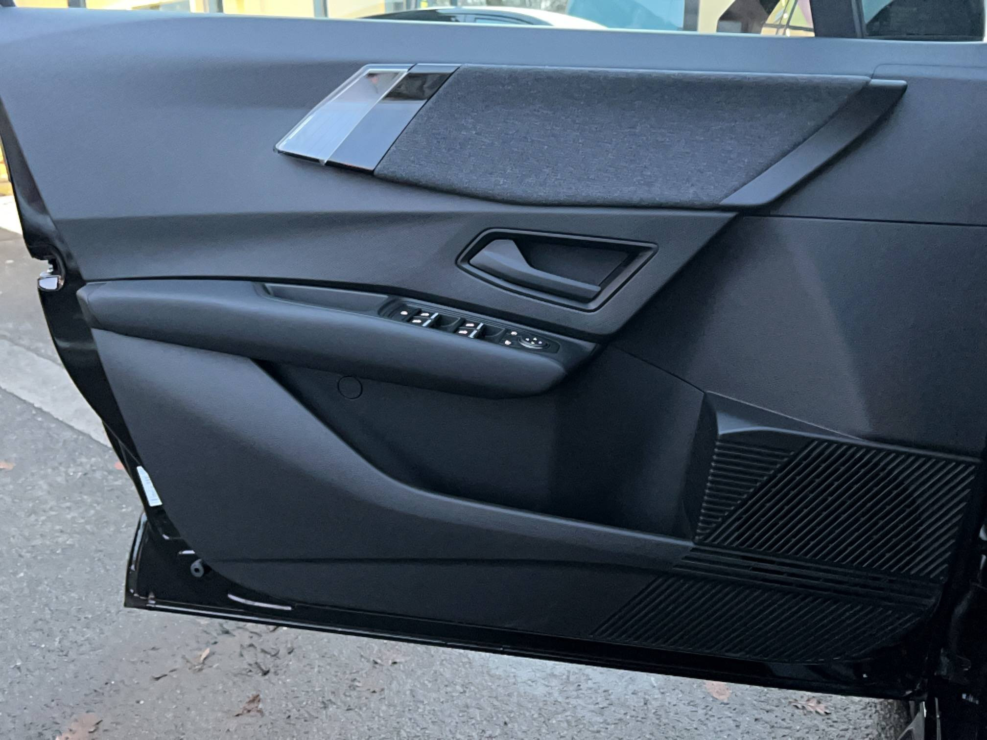 Vente en ligne Renault Clio 6 Clio E-Tech full hybrid 160 ch au prix de 25 590 €