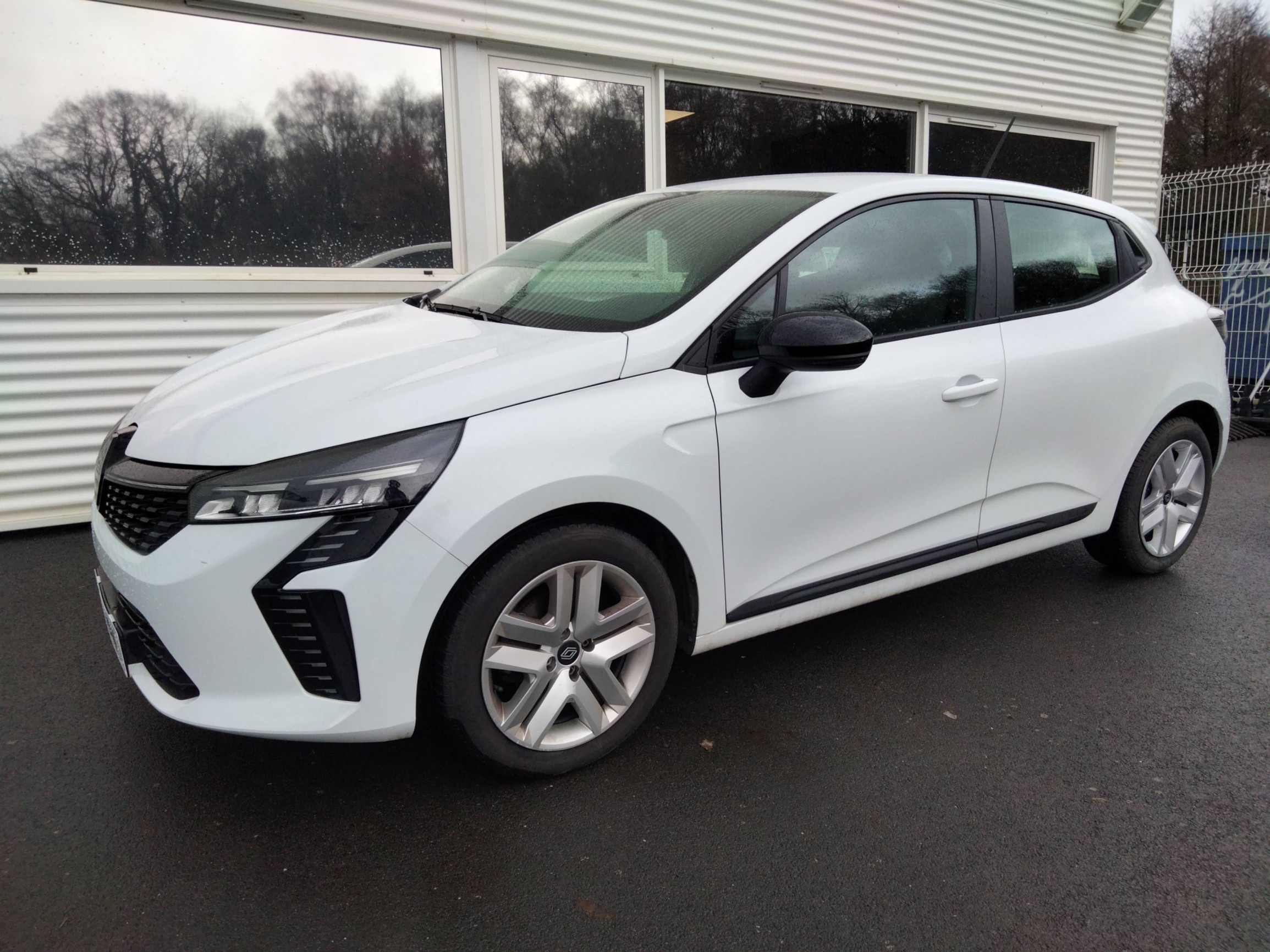 Renault Clio 5 Clio TCe 90 ch GSR2 occasion de 2024 en vente à Guingamp