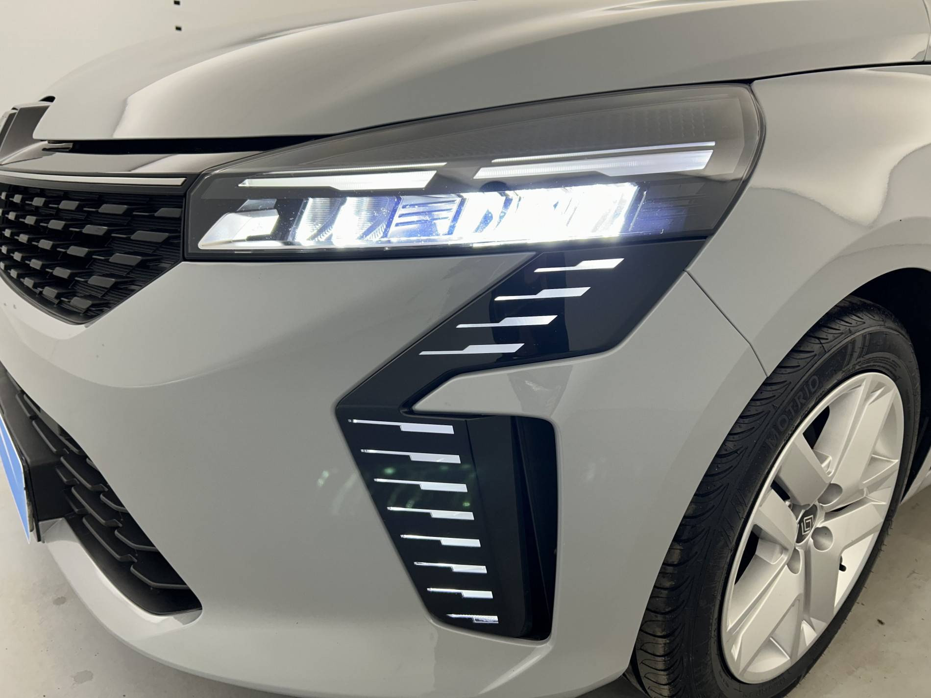 Vente en ligne Renault Clio 5 Clio E-Tech full hybrid 145 ch GSR2 au prix de 19 990 €