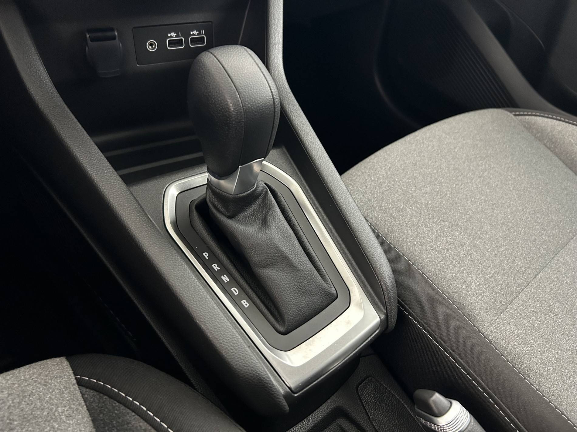 Vente en ligne Renault Clio 5 Clio E-Tech full hybrid 145 ch GSR2 au prix de 19 990 €