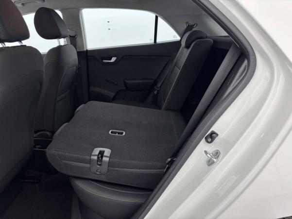 Vente en ligne Kia Rio  1.2 DPi 84ch BVM5 au prix de 13 590 €
