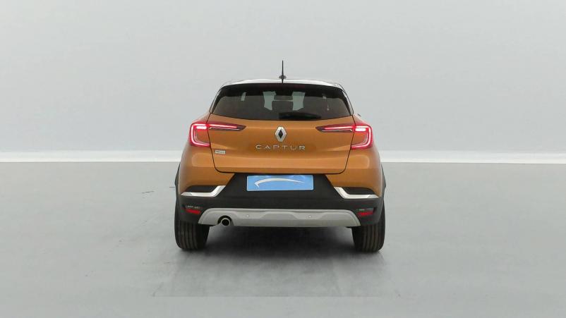 Vente en ligne Renault Captur  Blue dCi 115 EDC au prix de 18 590 €