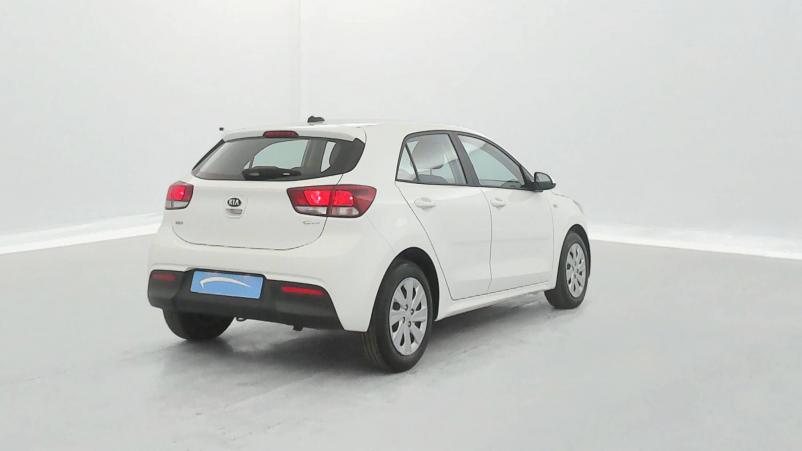 Vente en ligne Kia Rio  1.2 DPi 84ch BVM5 au prix de 13 590 €