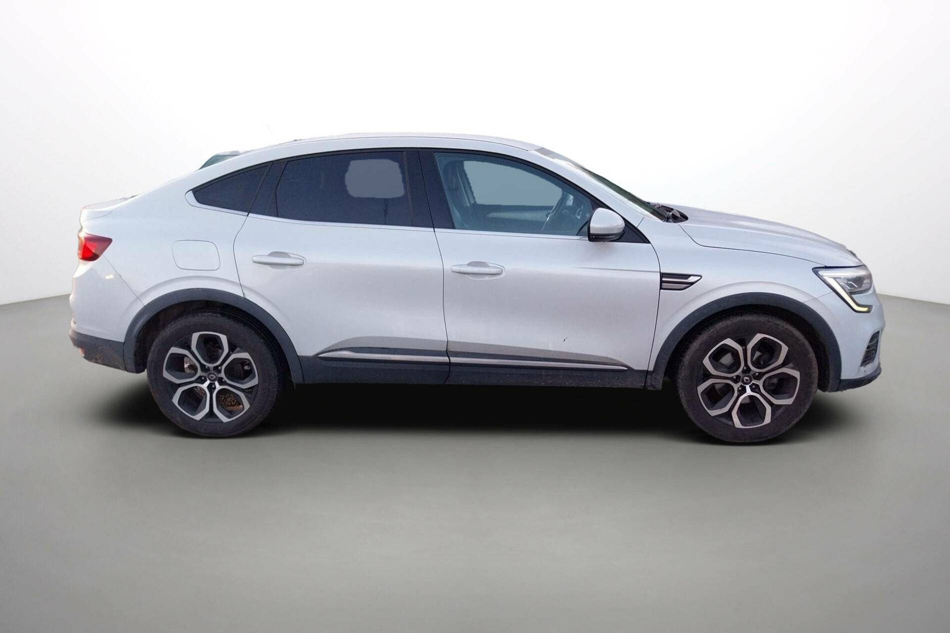 Vente en ligne Renault Arkana  E-Tech 145 - 21B au prix de 19 990 €