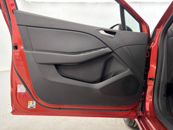 Vente en ligne Renault Clio 5 Clio E-Tech full hybrid 145 au prix de 19 590 €