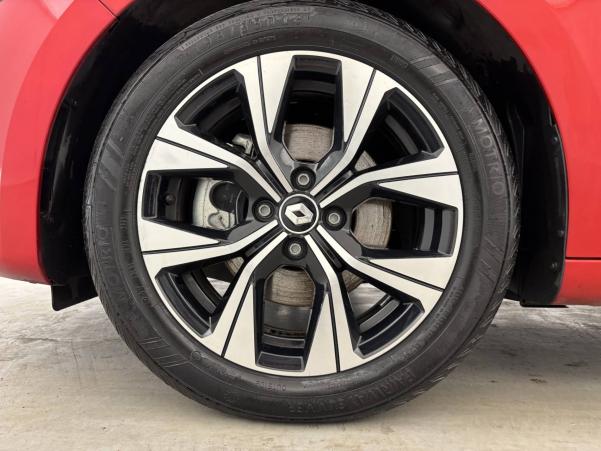 Vente en ligne Renault Clio 5 Clio E-Tech full hybrid 145 au prix de 19 590 €