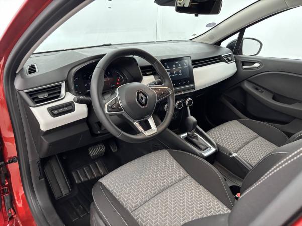 Vente en ligne Renault Clio 5 Clio E-Tech full hybrid 145 au prix de 19 590 €
