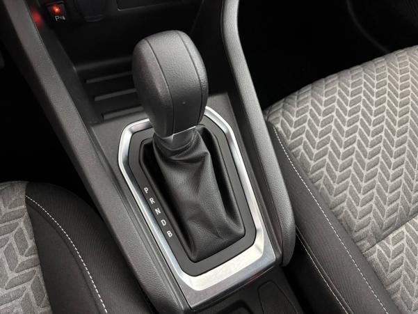 Vente en ligne Renault Clio 5 Clio E-Tech full hybrid 145 au prix de 19 590 €