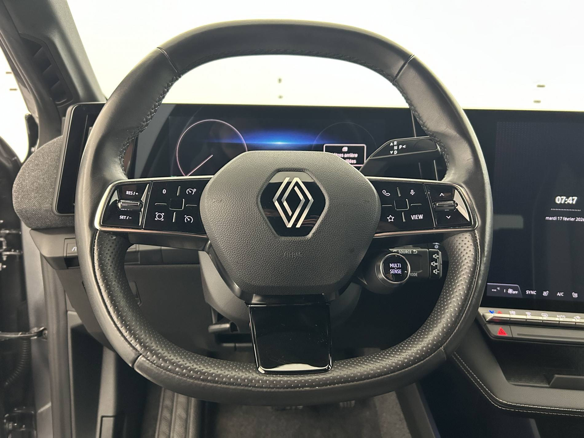 Vente en ligne Renault Megane E-Tech  EV60 220 ch super charge au prix de 22 590 €