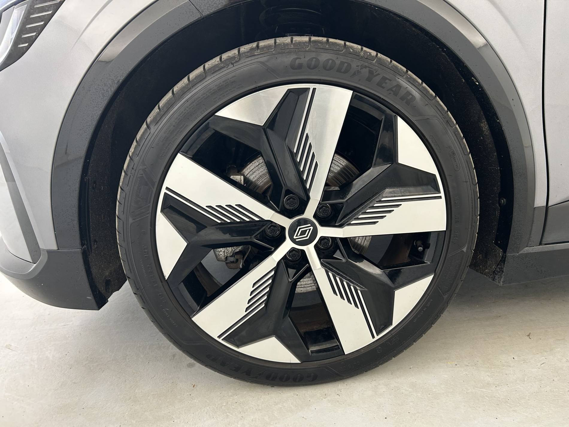 Vente en ligne Renault Megane E-Tech  EV60 220 ch super charge au prix de 22 590 €