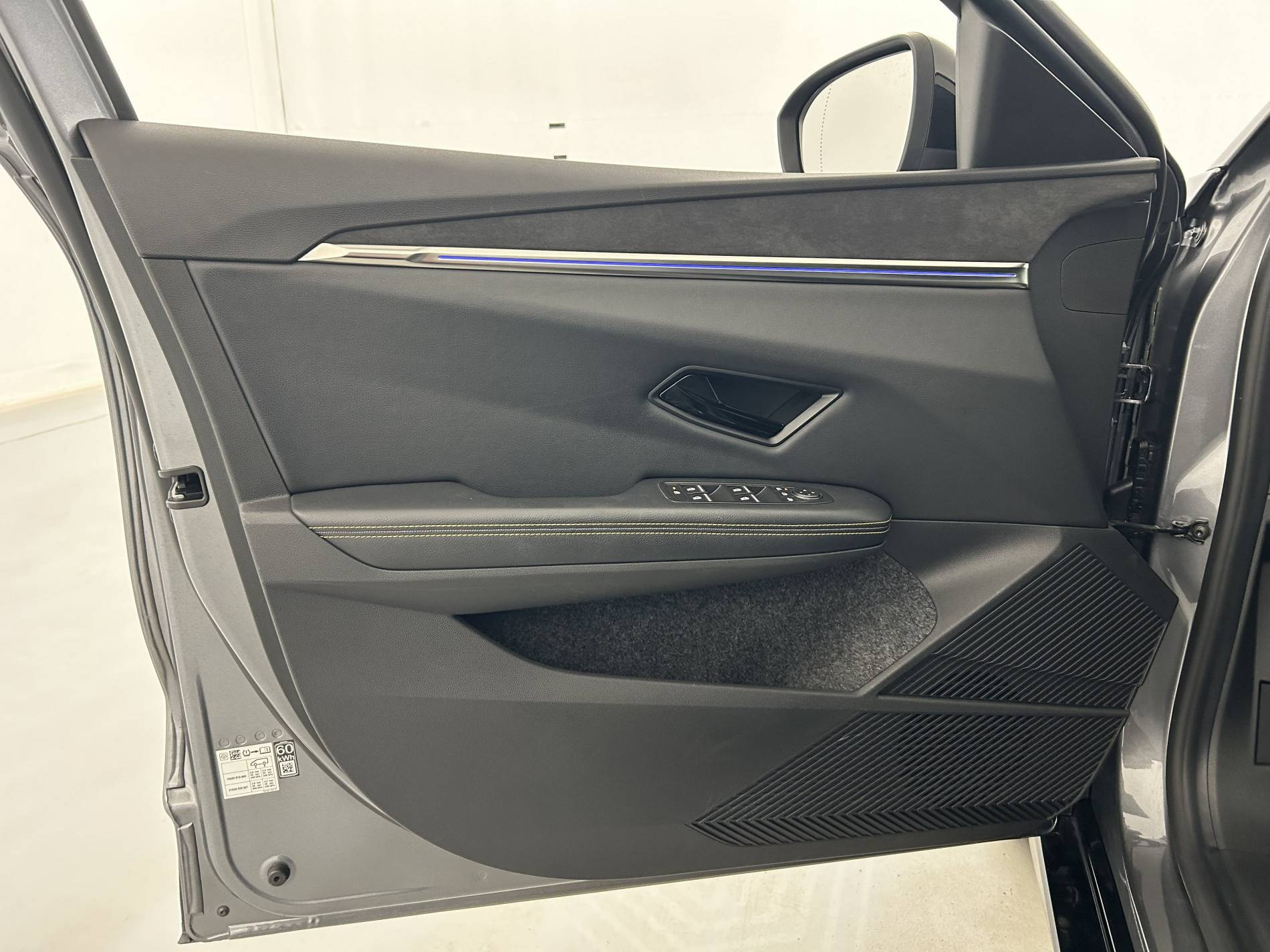 Vente en ligne Renault Megane E-Tech  EV60 220 ch super charge au prix de 22 590 €