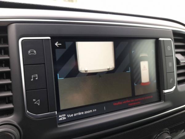 Vente en ligne Fiat Scudo  BLUEHDI 180 M S&S EAT8 au prix de 32 990 €