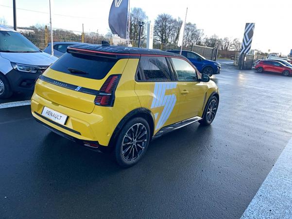 Vente en ligne Renault Renault 5 E-Tech  150 ch autonomie confort au prix de 35 990 €