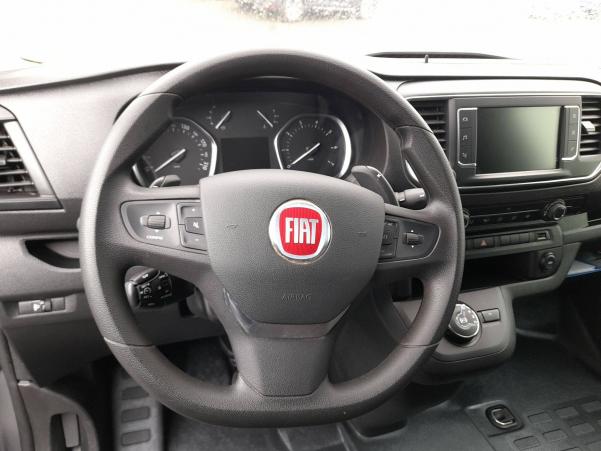 Vente en ligne Fiat Scudo  BLUEHDI 180 M S&S EAT8 au prix de 32 990 €