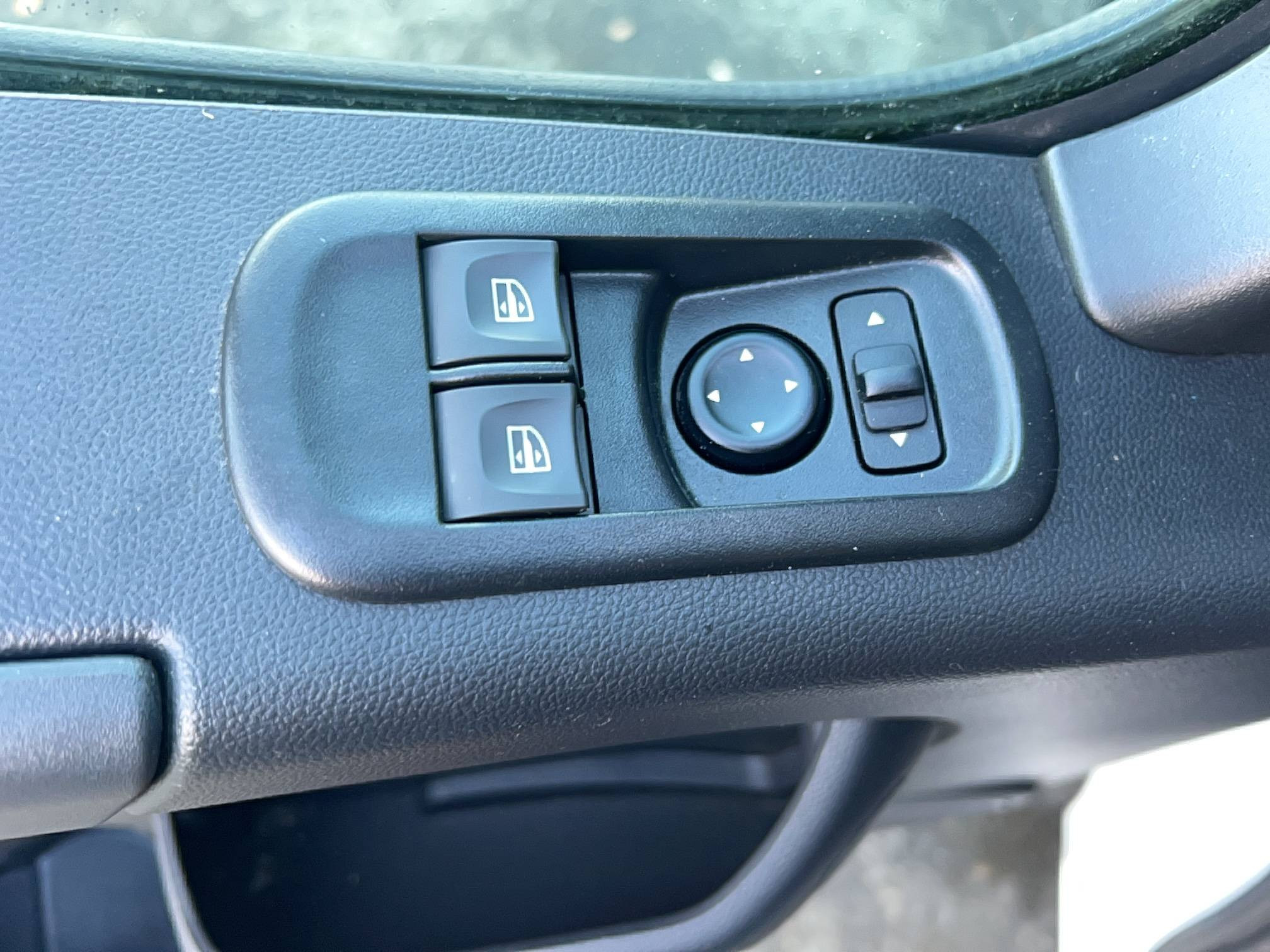 Vente en ligne Renault Master Fourgon MASTER FGN TRAC F3500 L2H2 BLUE DCI 135 au prix de 22 990 €