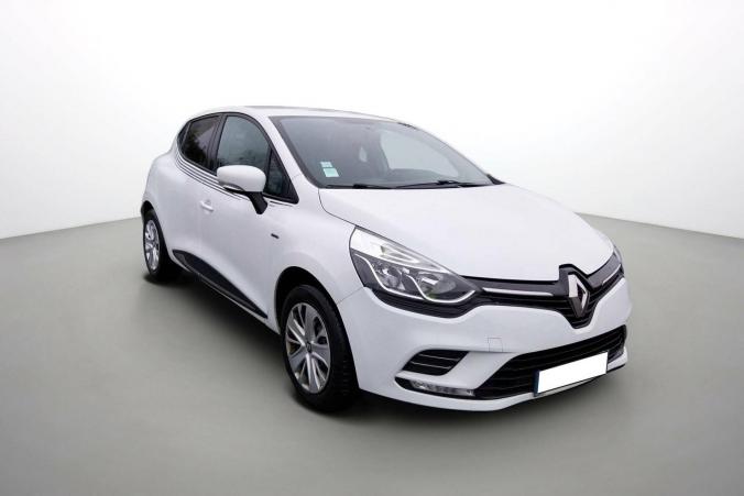 Vente en ligne Renault Clio 4 Clio 1.2 16V 75 au prix de 10 590 €