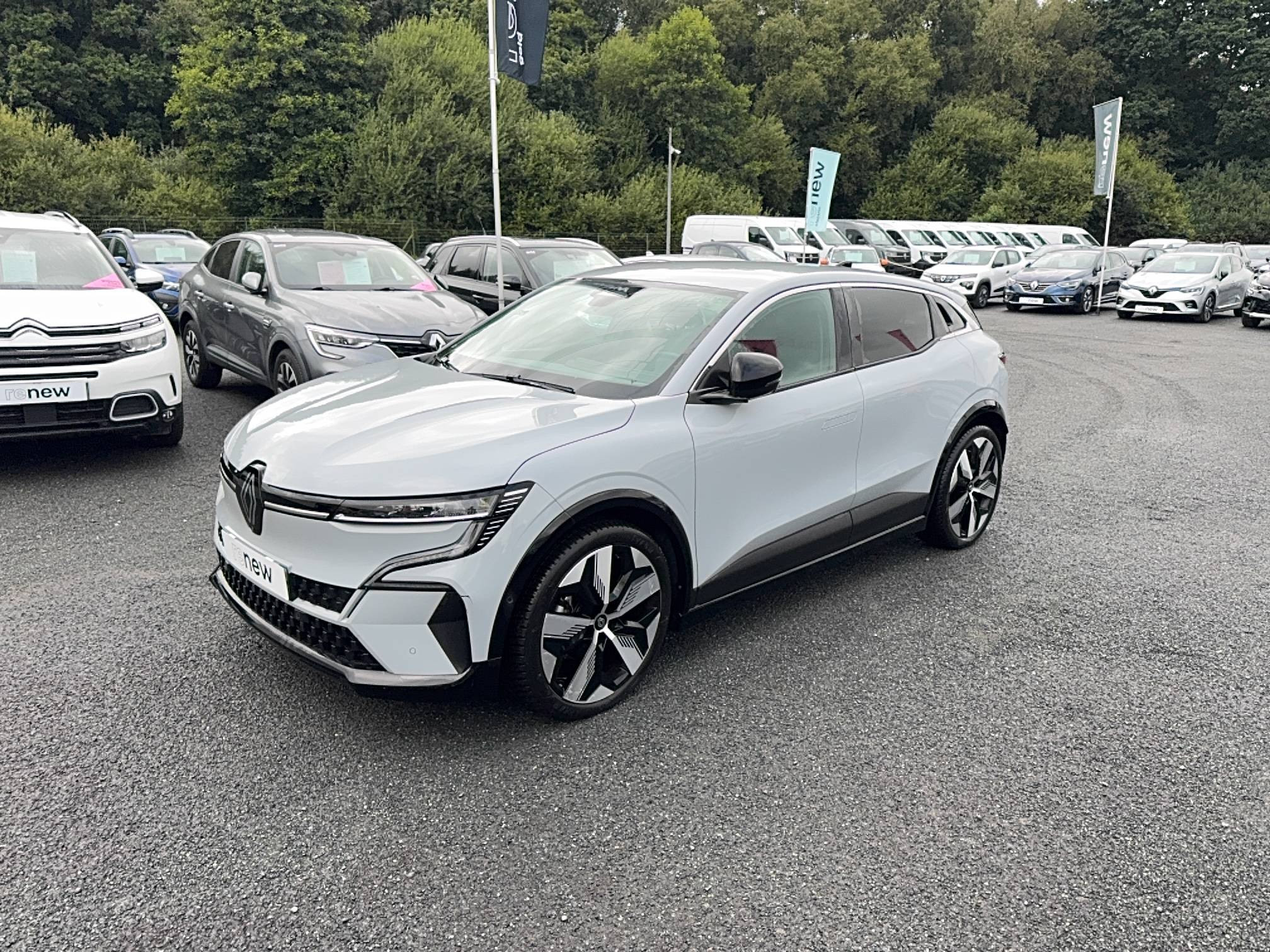 Renault Megane E-Tech  EV60 220 ch optimum charge occasion de 2023 en vente à Guingamp