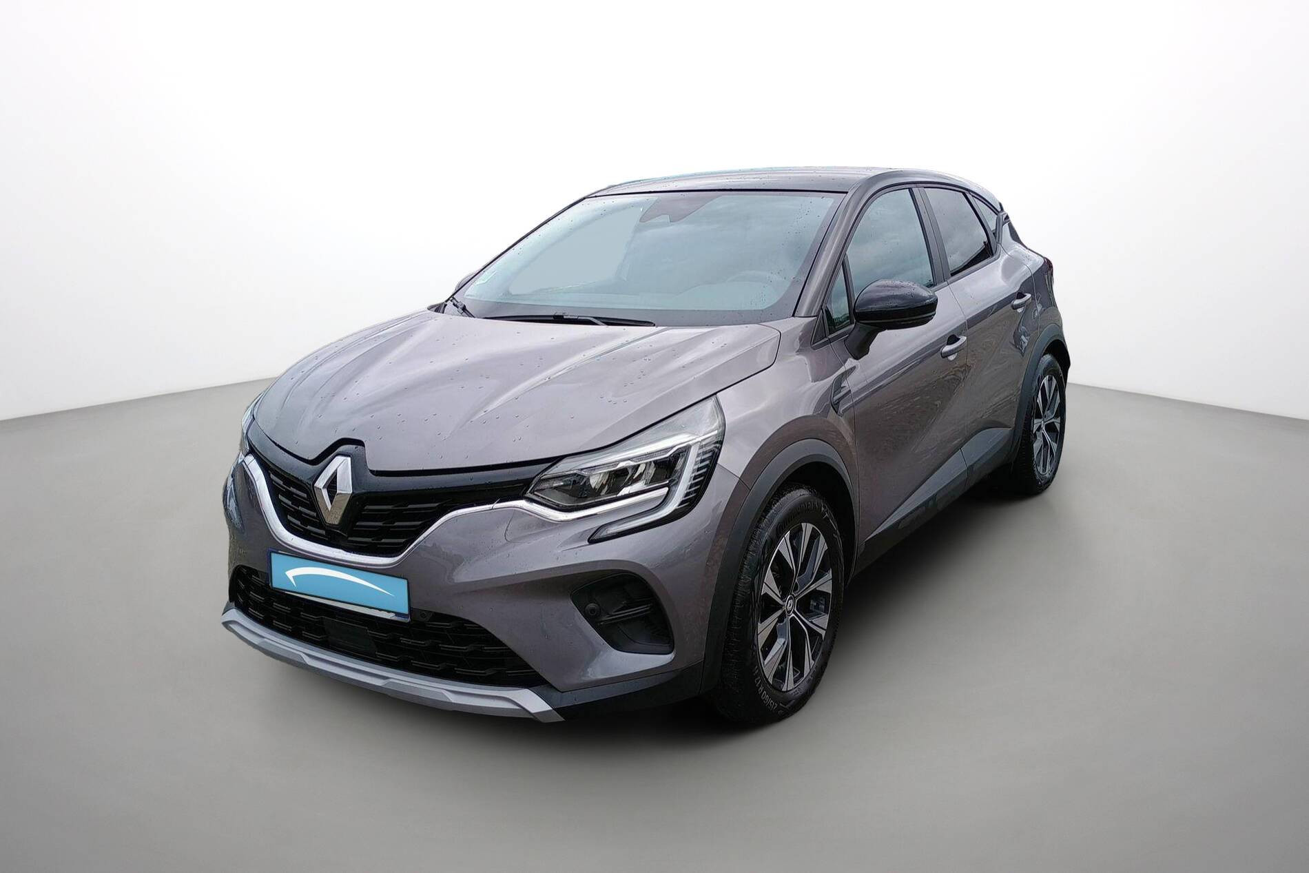Renault Captur  E-Tech full hybrid 145 occasion de 2022 en vente à Guingamp