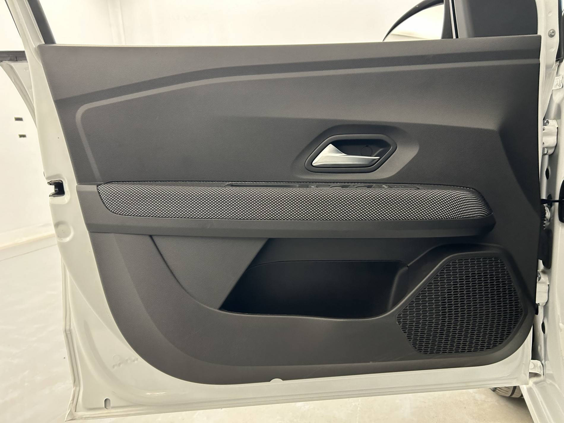 Vente en ligne Dacia Sandero 3  SCe 65 - 22 au prix de 12 590 €