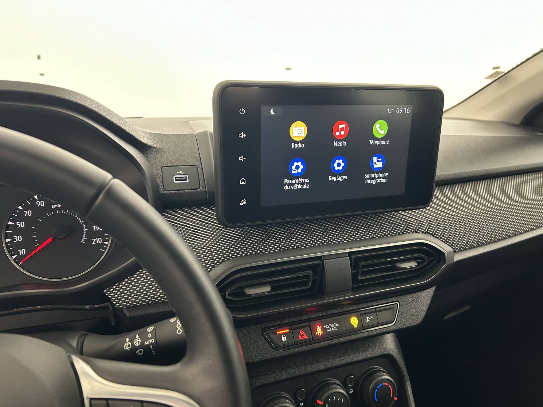 Vente en ligne Dacia Sandero 3  SCe 65 - 22 au prix de 12 590 €