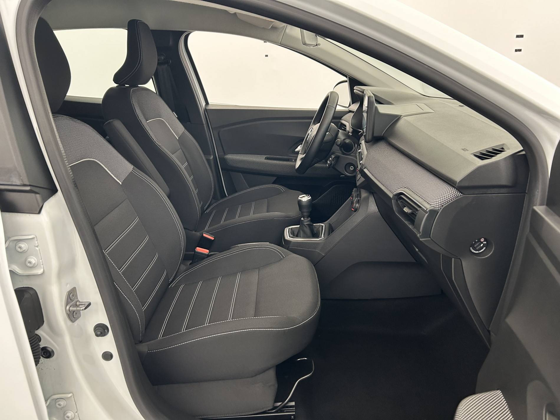 Vente en ligne Dacia Sandero 3  SCe 65 - 22 au prix de 12 590 €