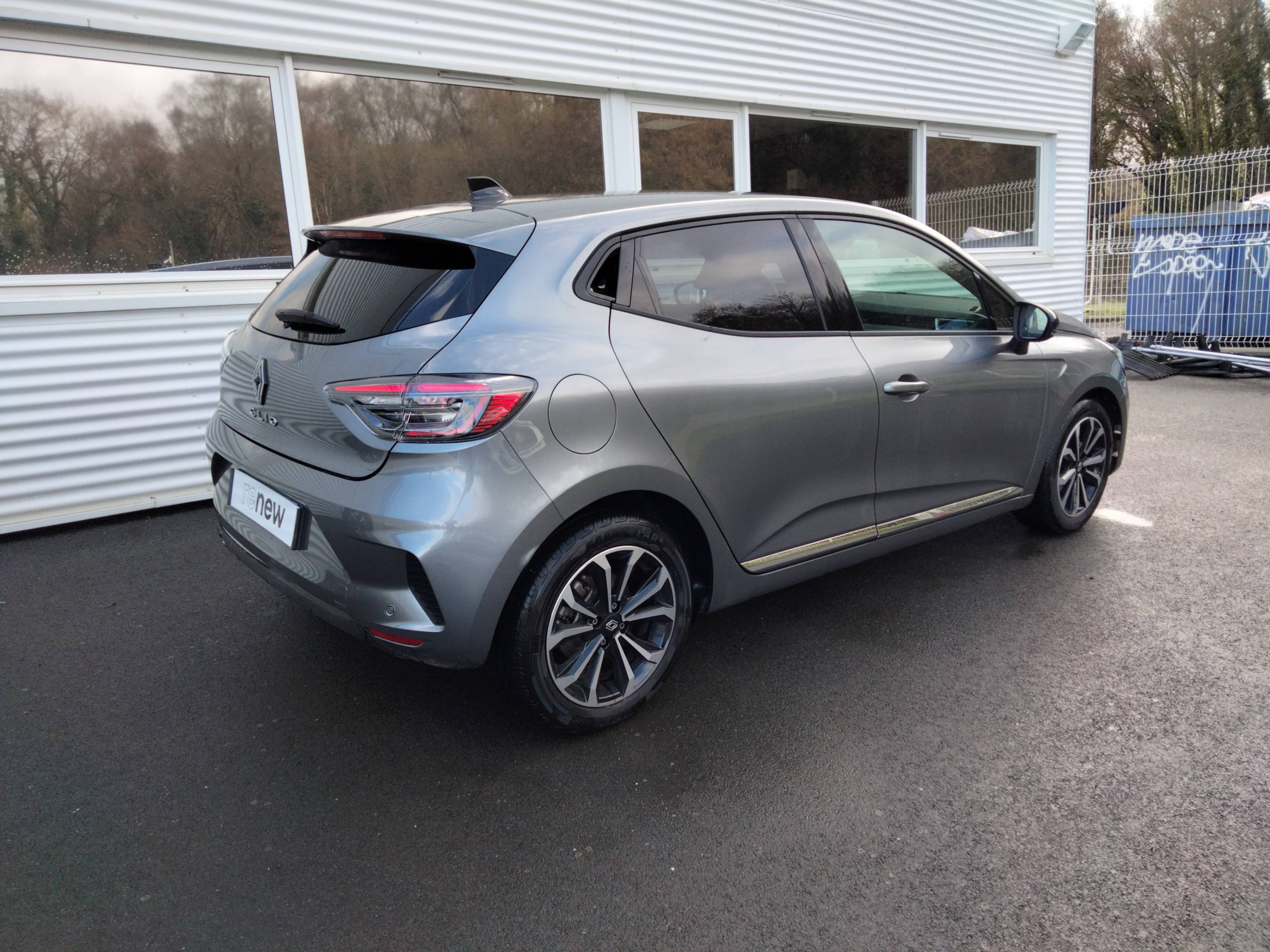 Vente en ligne Renault Clio 5 Clio TCe 90 ch GSR2 au prix de 17 990 €